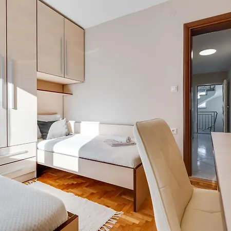 Apartman Relax-3 By Interhome *