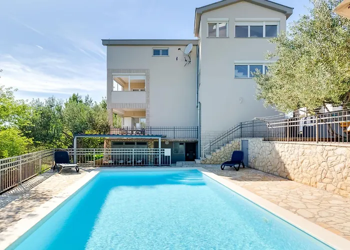 Relax-3 By Interhome *