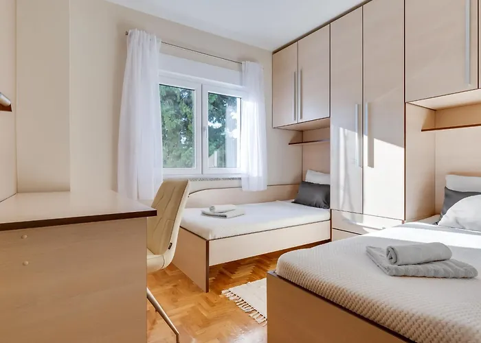 Relax-3 By Interhome