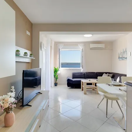Relax-3 By Interhome