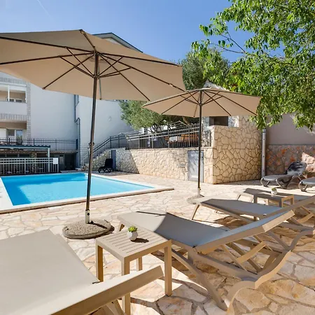 Apartament Relax-3 By Interhome