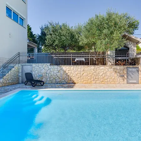 Relax-3 By Interhome